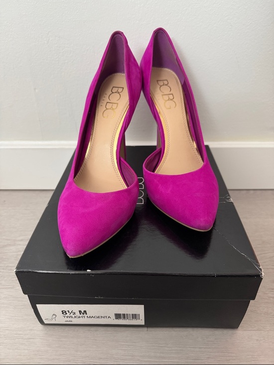 BCBG Shoes - BCBG Jaze Twilight Magenta Pointed-Toe Suede Pump